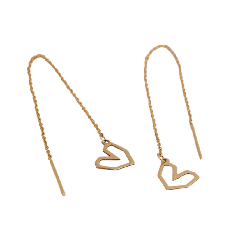 گوشواره بخیه ای طلا 18 عیار طرح قلب جذاب