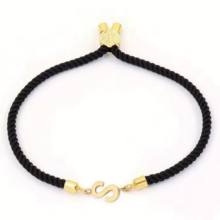 دستبند طلا 18 عیار زنانه شمیم گلد گالری طرح مینیمال حرف S-40 دستبند طلا 18 عیار زنانه شمیم گلد گالری طرح مینیمال حرف S-40