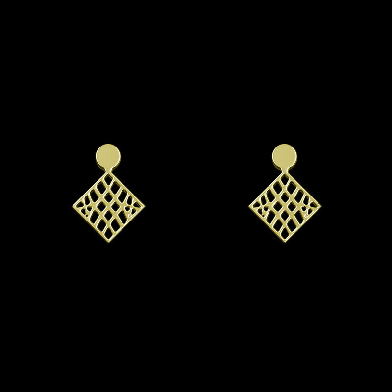 گوشواره طلا 18 عیار زنانه مدوپد مدل لوزی کد GA1-10610 گوشواره طلا 18 عیار زنانه مدوپد مدل لوزی کد GA1-10610