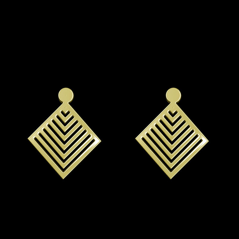 گوشواره طلا 18 عیار زنانه مدوپد مدل لوزی کد GA1-13037 گوشواره طلا 18 عیار زنانه مدوپد مدل لوزی کد GA1-13037