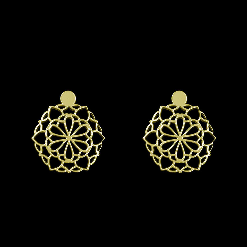 گوشواره طلا 18 عیار زنانه مدوپد مدل گل کد GA1-13053 گوشواره طلا 18 عیار زنانه مدوپد مدل گل کد GA1-13053