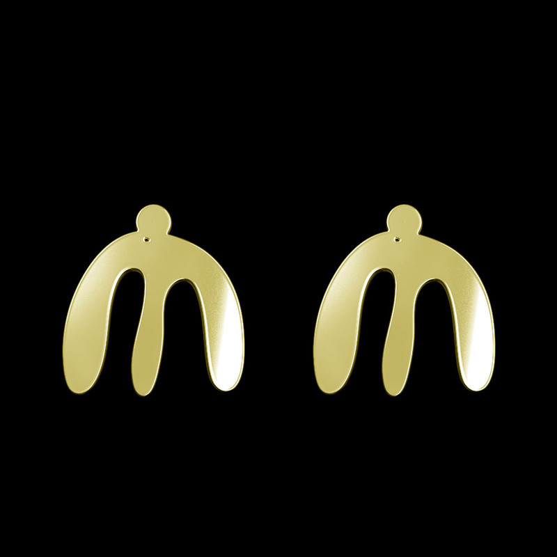 گوشواره طلا 18 عیار زنانه مدوپد مدل هندسی کد GA1-15021