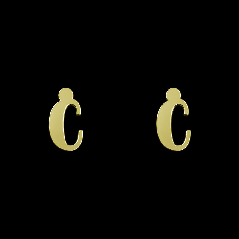 گوشواره طلا 18 عیار زنانه مدوپد مدل حرف C کد GA1-16603 گوشواره طلا 18 عیار زنانه مدوپد مدل حرف C کد GA1-16603