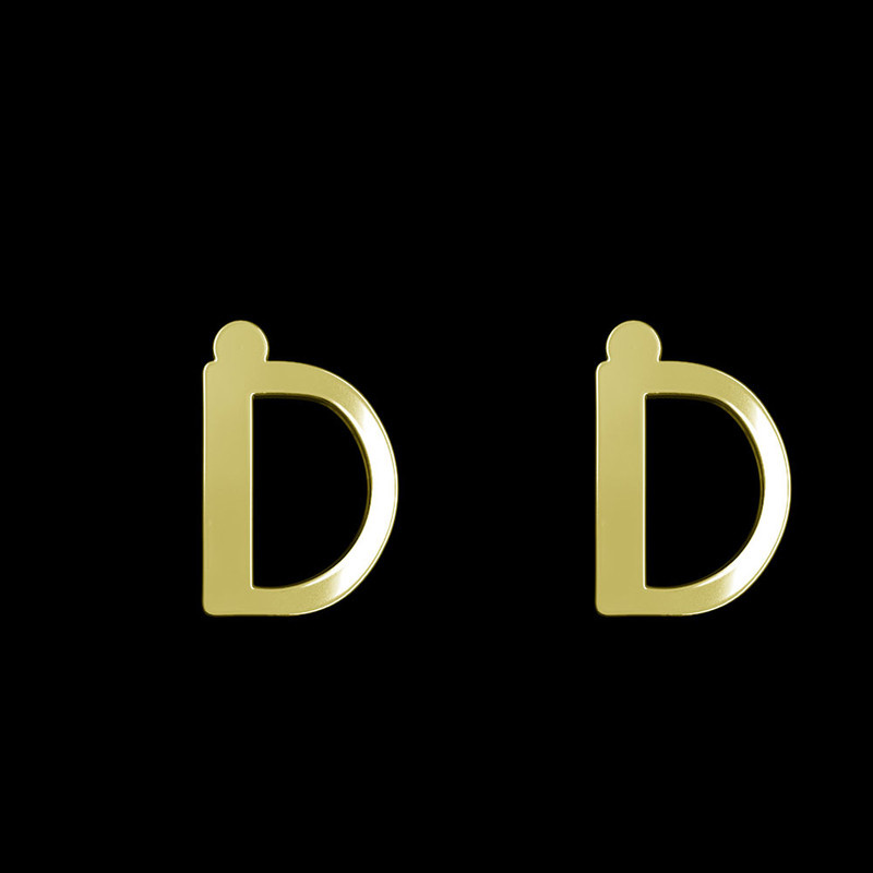 گوشواره طلا 18 عیار زنانه مدوپد مدل حرف D کد GA1-16890 گوشواره طلا 18 عیار زنانه مدوپد مدل حرف D کد GA1-16890