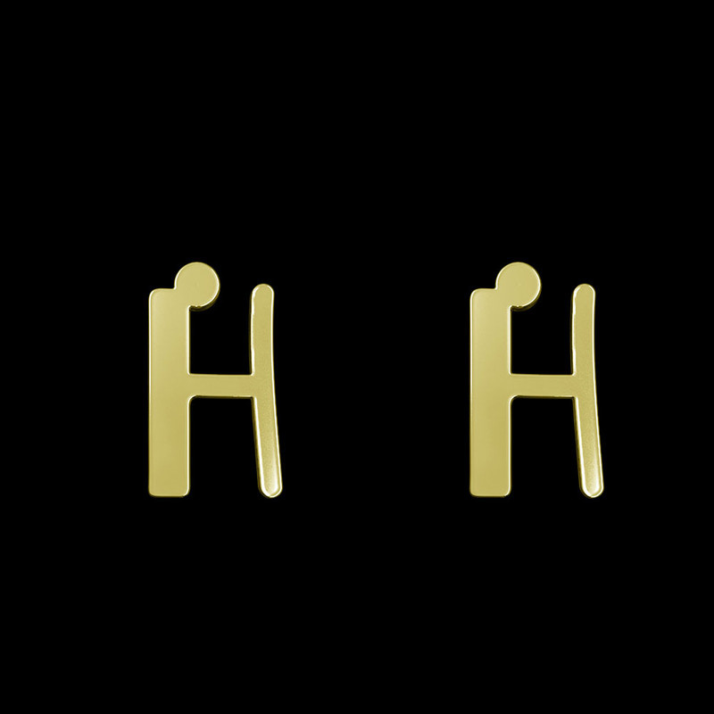 گوشواره طلا 18 عیار زنانه مدوپد مدل حرف H کد GA1-16894 گوشواره طلا 18 عیار زنانه مدوپد مدل حرف H کد GA1-16894