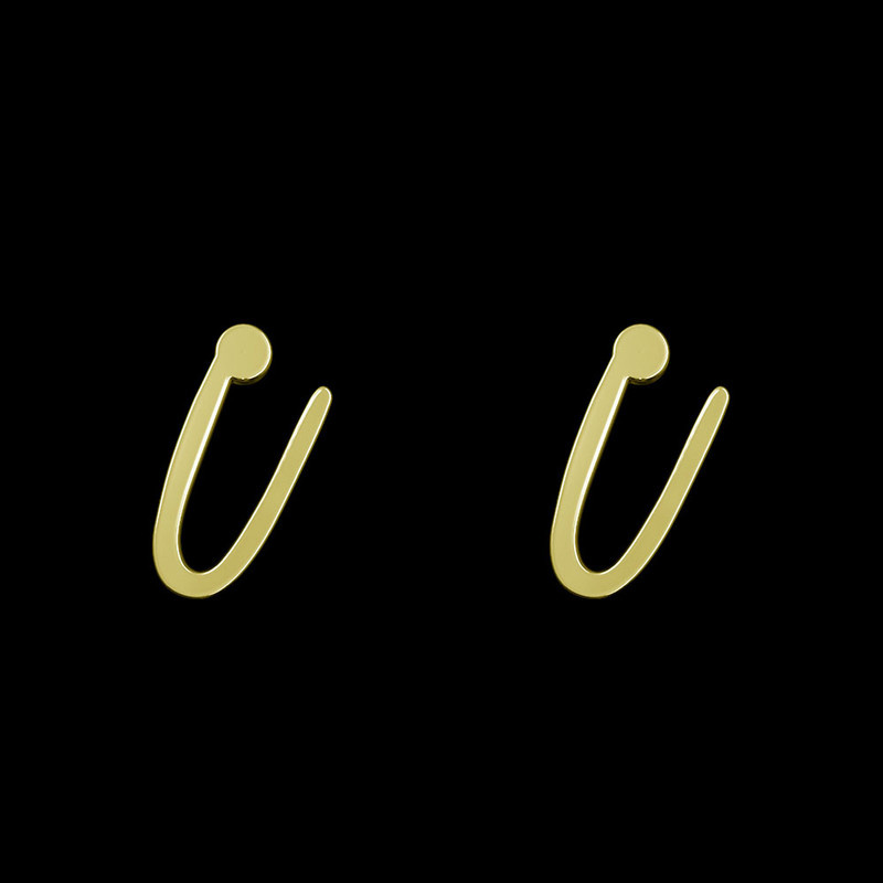 گوشواره طلا 18 عیار زنانه مدوپد مدل حرف U کد GA1-17193