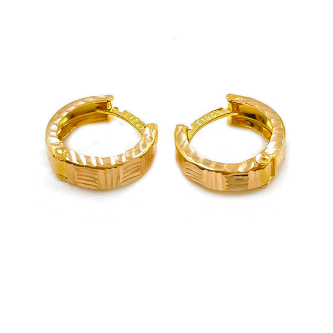 گوشواره طلا 18 عیار زنانه طرح امگا طلایی قطر 1.1 سانتی متر کد 563 گوشواره طلا 18 عیار زنانه طرح امگا طلایی قطر 1.1 سانتی متر کد 563