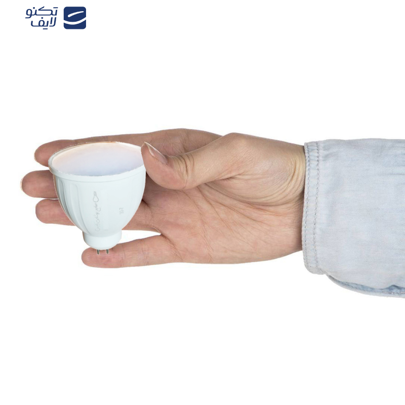 لامپ هالوژن ۶ وات زانیس مدل ZH-006 پایه MR16 لامپ هالوژن ۶ وات زانیس مدل ZH-006 پایه MR16