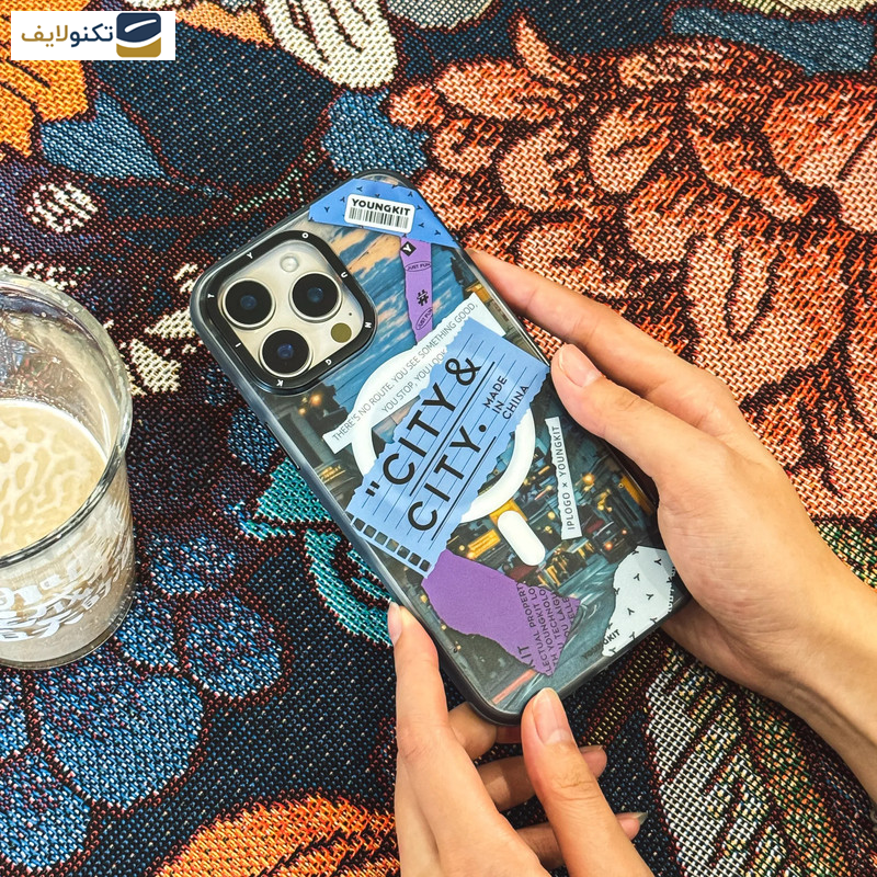 کاور یانگ کیت مدل  Urban Vibes Stick کد Z01 مناسب برای گوشی موبایل اپل iphone 16promax کاور یانگ کیت مدل  Urban Vibes Stick کد Z01 مناسب برای گوشی موبایل اپل iphone 16promax