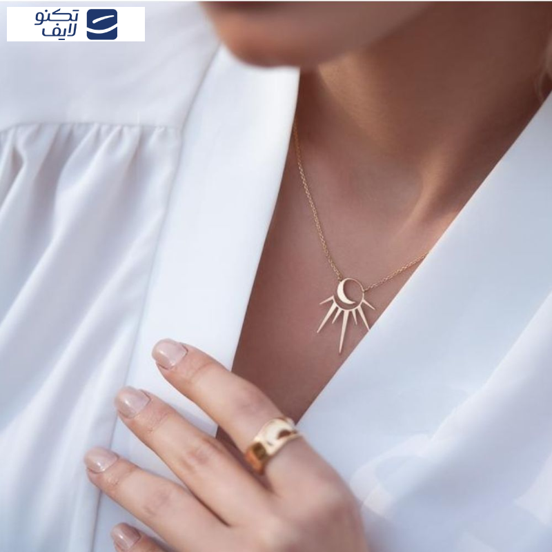 گردنبند طلا 18 عیار زنانه طرح ماه و خورشید تابان گردنبند طلا 18 عیار زنانه طرح ماه و خورشید تابان