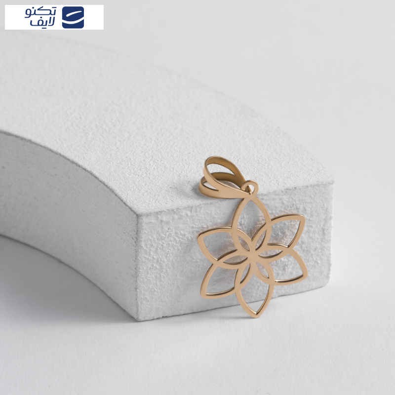 پلاک طلا طرح 18عیار طرح گل لوتوس پلاک طلا طرح 18عیار طرح گل لوتوس