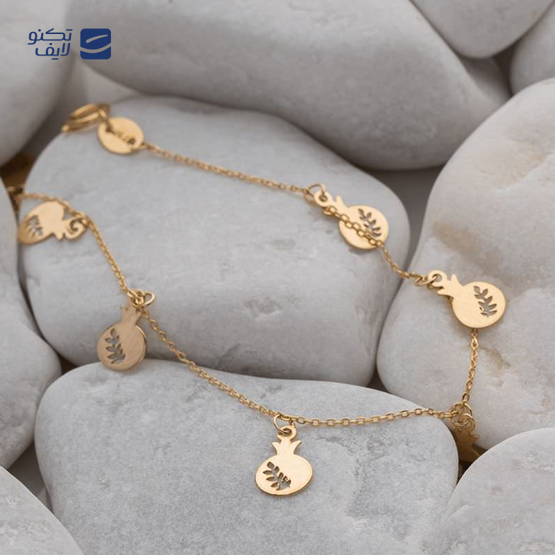 gallery-دستبند طلا زنانه طرح قلب جذاب قو طلایی کد B035102 copy.png gallery-دستبند طلا زنانه طرح قلب جذاب قو طلایی کد B035102 copy.png