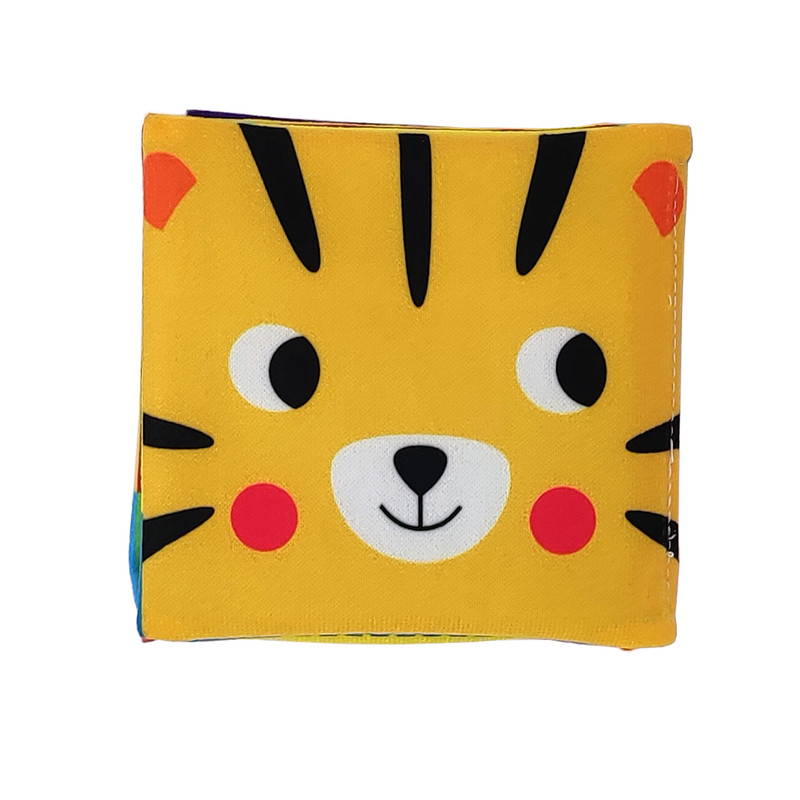 کتاب پارچه ای انتشارات ماه کوچولو مدل حیوانات جنگل کتاب پارچه ای انتشارات ماه کوچولو مدل حیوانات جنگل