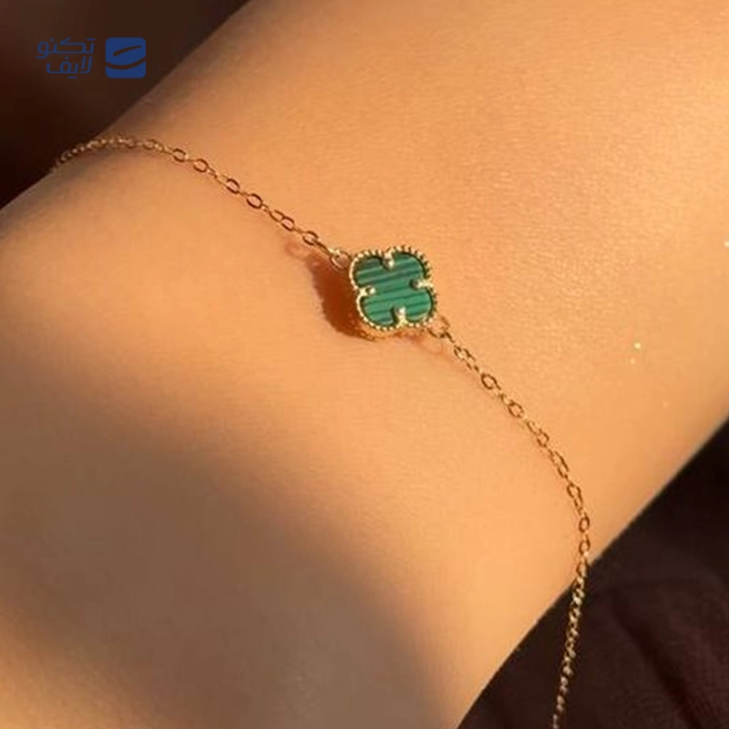 gallery-دستبند طلا زنانه مدل ون کلیف متوسط کد BR894 copy.png gallery-دستبند طلا زنانه مدل ون کلیف متوسط کد BR894 copy.png