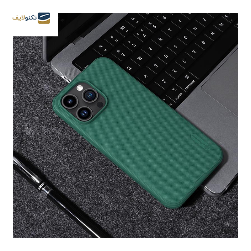 کاور نیلکین مدل Frosted Shield Pro Magnetic مناسب برای گوشی موبایل اپل  iPhone 15 Pro Max کاور نیلکین مدل Frosted Shield Pro Magnetic مناسب برای گوشی موبایل اپل  iPhone 15 Pro Max