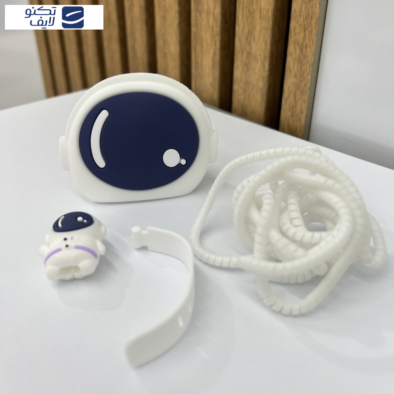 محافظ کابل و شارژر مدل فانتزی Astronaut مجموعه ۴ عددی مناسب برای شارژر 20W اپل