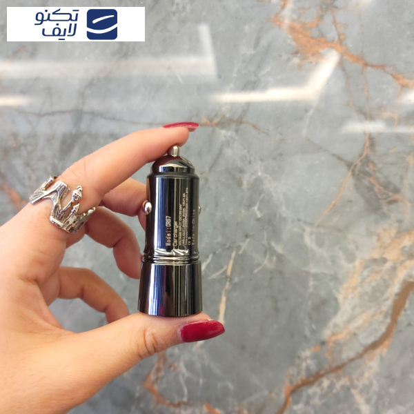 شارژر فندکی 20 وات آزرا  مدل CR57 شارژر فندکی 20 وات آزرا  مدل CR57