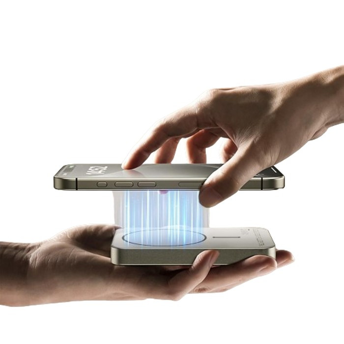 پاوربانک مومکس مدل IP116A ظرفیت 5000 میلی آمپر ساعت پاوربانک مومکس مدل IP116A ظرفیت 5000 میلی آمپر ساعت