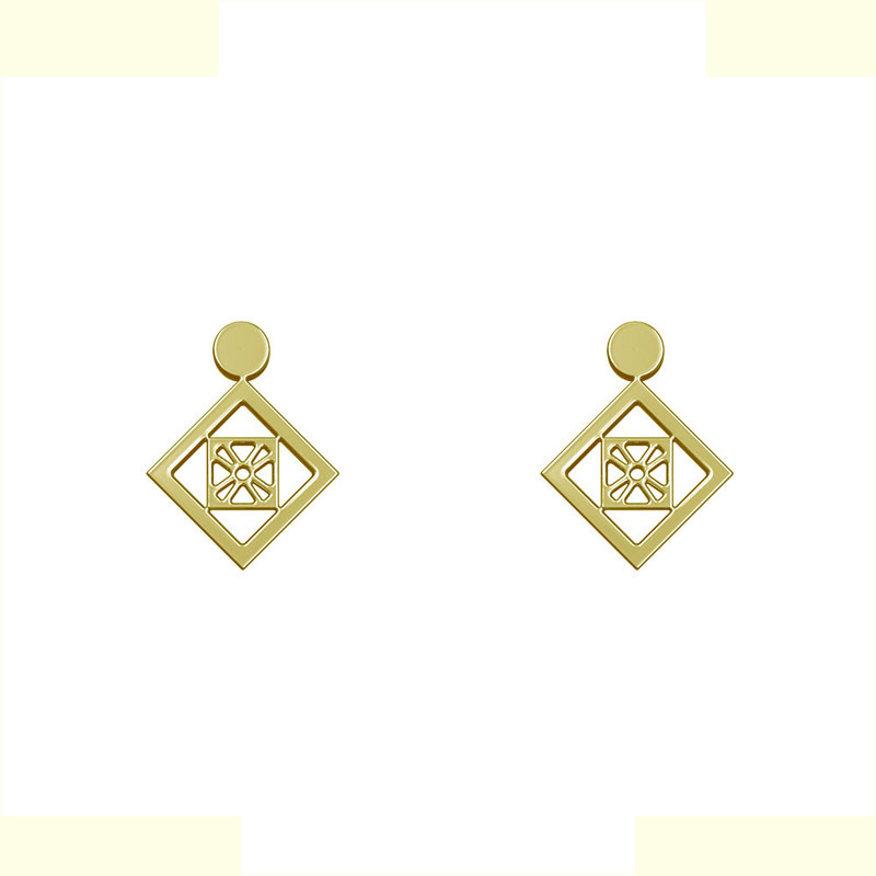 گوشواره طلا 18 عیار زنانه مدوپد مدل لوزی کد GA1-10647 گوشواره طلا 18 عیار زنانه مدوپد مدل لوزی کد GA1-10647