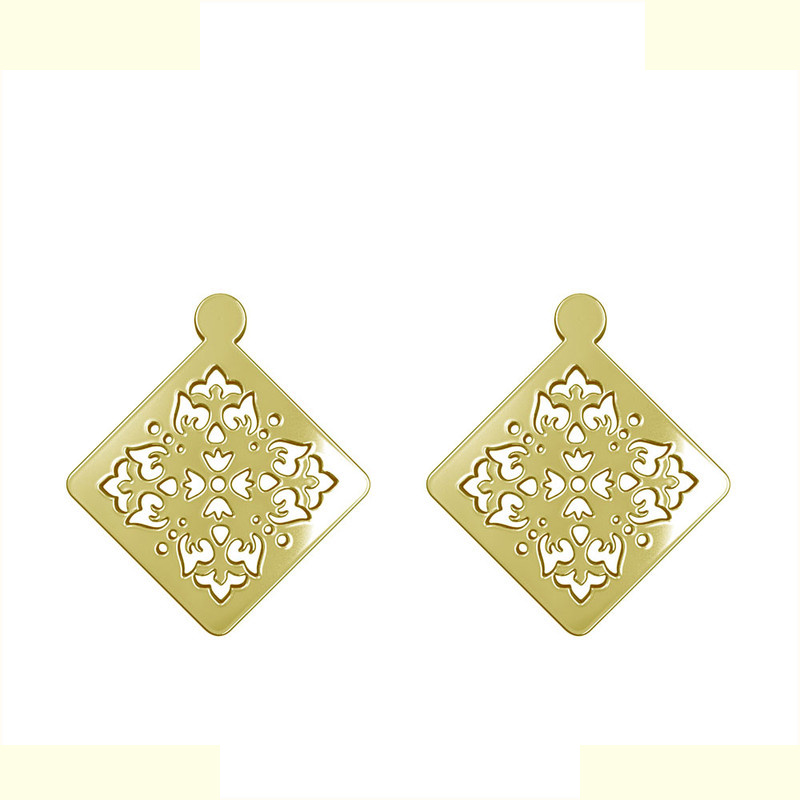 گوشواره طلا 18 عیار زنانه مدوپد مدل لوزی کد GA1-11523 گوشواره طلا 18 عیار زنانه مدوپد مدل لوزی کد GA1-11523