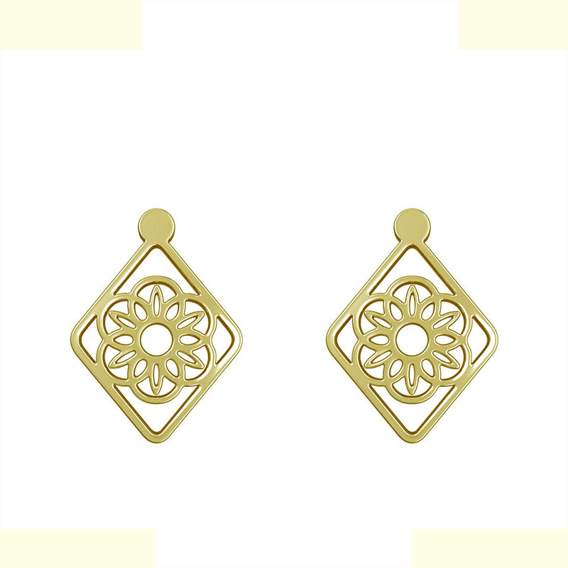 گوشواره طلا 18 عیار زنانه مدوپد مدل گل کد GA1-11540 گوشواره طلا 18 عیار زنانه مدوپد مدل گل کد GA1-11540