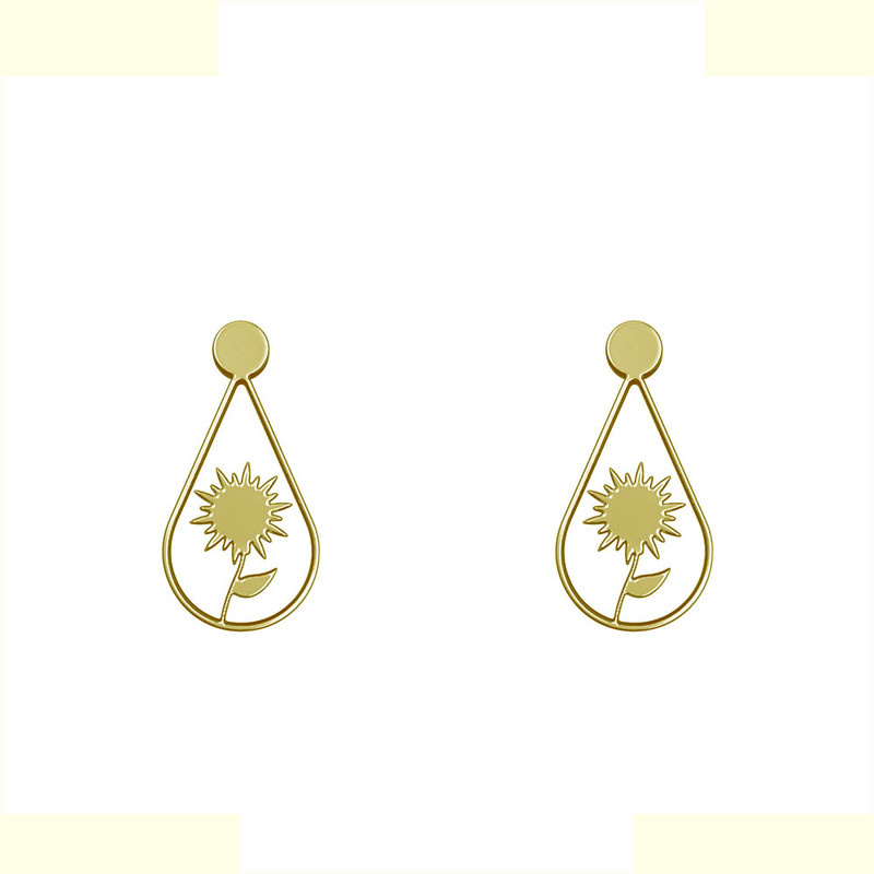 گوشواره طلا 18 عیار زنانه مدوپد مدل گل کد GA1-12155