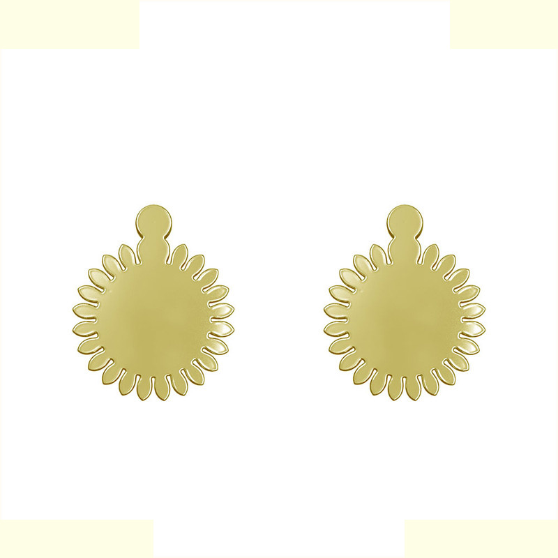 گوشواره طلا 18 عیار زنانه مدوپد مدل گل کد GA1-12408 گوشواره طلا 18 عیار زنانه مدوپد مدل گل کد GA1-12408