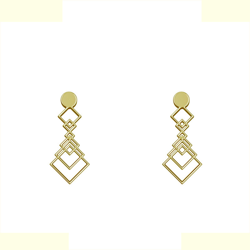 گوشواره طلا 18 عیار زنانه مدوپد مدل حلقه لوزی کد GA1-12809 گوشواره طلا 18 عیار زنانه مدوپد مدل حلقه لوزی کد GA1-12809