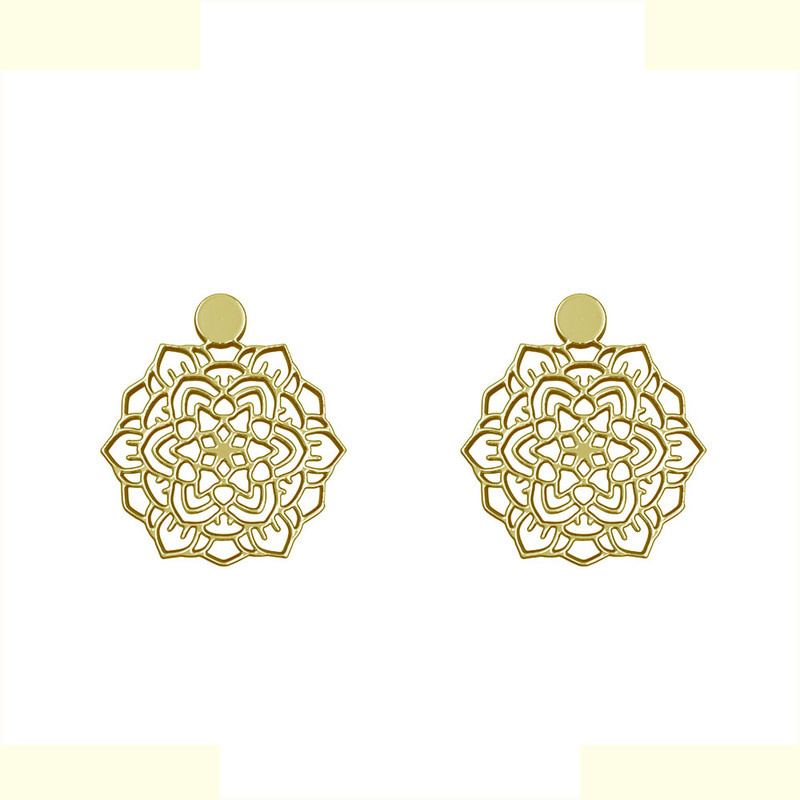 گوشواره طلا 18 عیار زنانه مدوپد مدل اسلیمی کد GA1-13094 گوشواره طلا 18 عیار زنانه مدوپد مدل اسلیمی کد GA1-13094