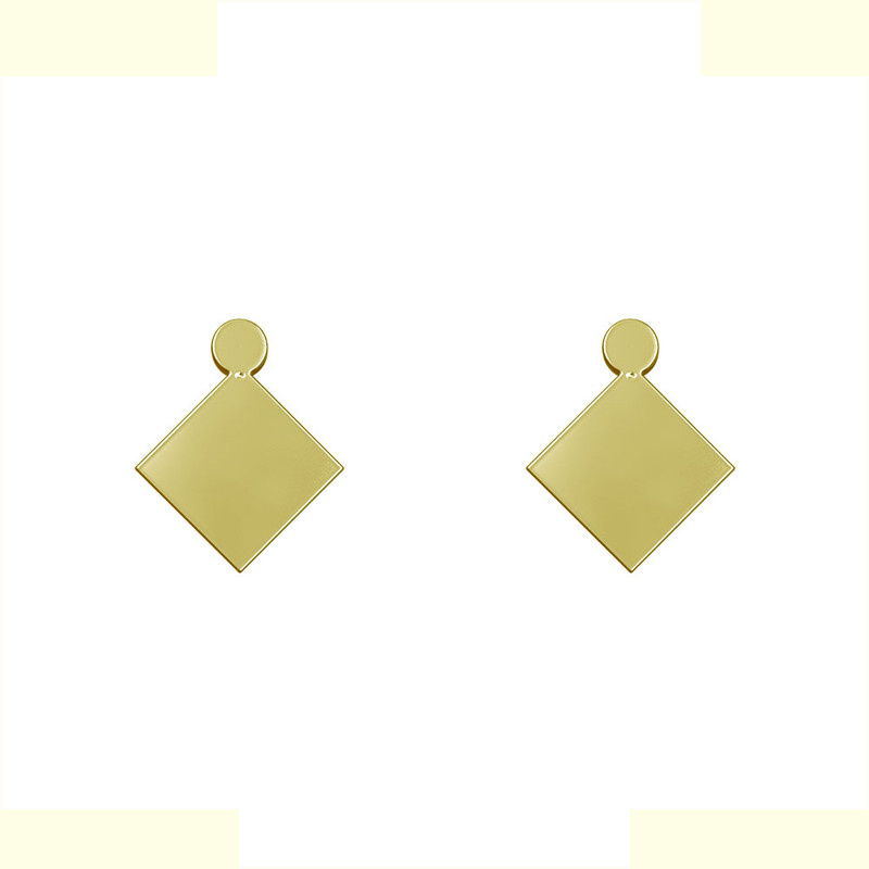 گوشواره طلا 18 عیار زنانه مدوپد مدل لوزی کد GA1-14167 گوشواره طلا 18 عیار زنانه مدوپد مدل لوزی کد GA1-14167