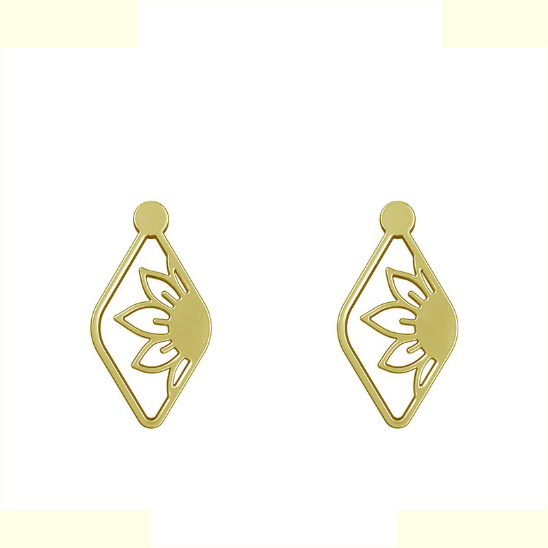 گوشواره طلا 18 عیار زنانه مدوپد مدل گل کد GA1-14952 گوشواره طلا 18 عیار زنانه مدوپد مدل گل کد GA1-14952