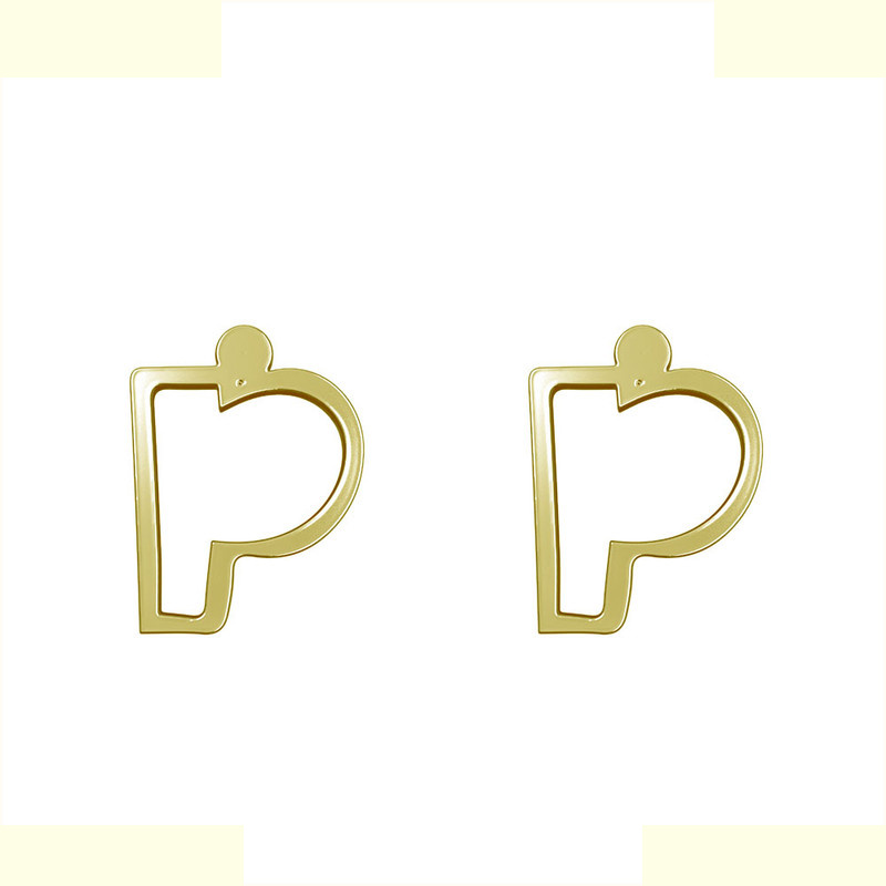 گوشواره طلا 18 عیار زنانه مدوپد مدل حرف P کد GA1-16696 گوشواره طلا 18 عیار زنانه مدوپد مدل حرف P کد GA1-16696