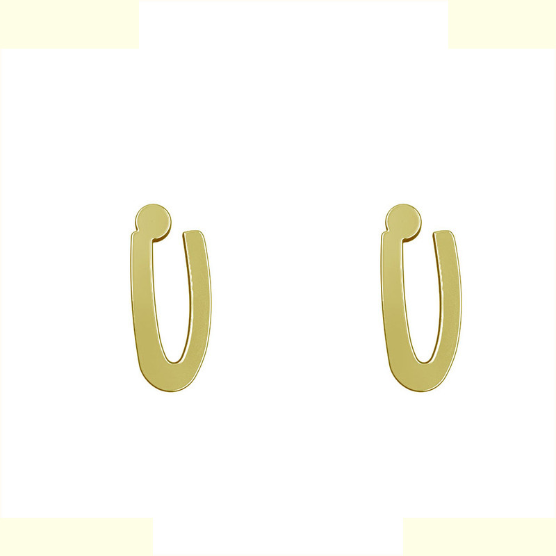 گوشواره طلا 18 عیار زنانه مدوپد مدل حرف U کد GA1-16753 گوشواره طلا 18 عیار زنانه مدوپد مدل حرف U کد GA1-16753