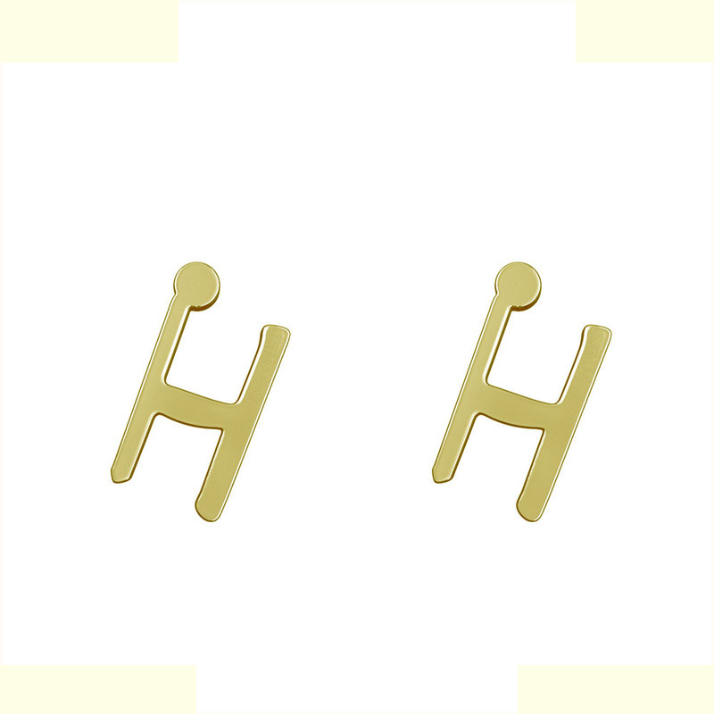 گوشواره طلا 18 عیار زنانه مدوپد مدل حرف H کد GA1-16768 گوشواره طلا 18 عیار زنانه مدوپد مدل حرف H کد GA1-16768