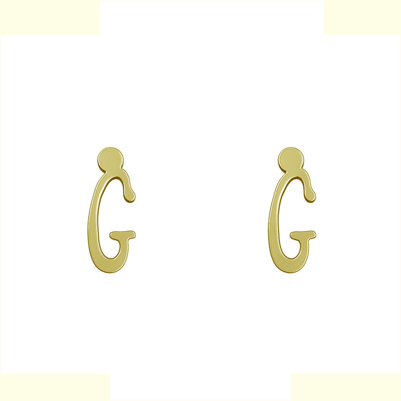 گوشواره طلا 18 عیار زنانه مدوپد مدل حرف G کد GA1-17075 گوشواره طلا 18 عیار زنانه مدوپد مدل حرف G کد GA1-17075