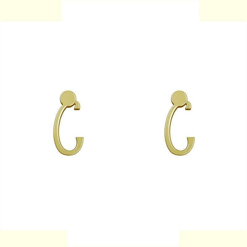 گوشواره طلا 18 عیار زنانه مدوپد مدل حرف C کد GA1-17123 گوشواره طلا 18 عیار زنانه مدوپد مدل حرف C کد GA1-17123