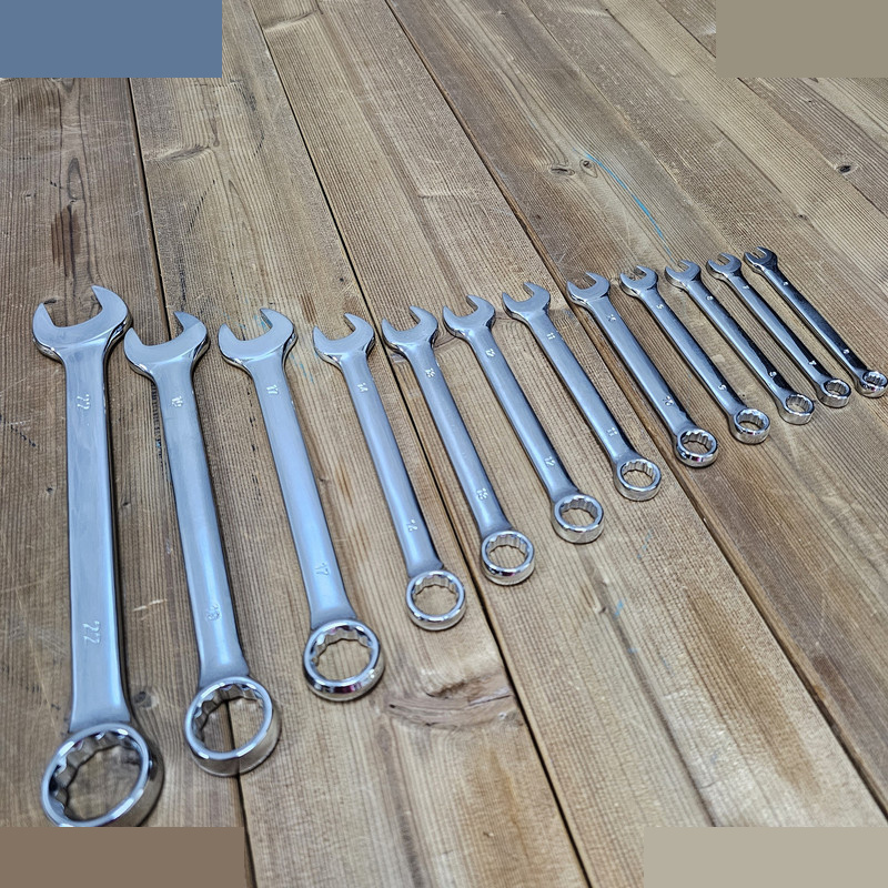 آچار یکسر تخت و یکسر رینگی باس مدل LIFE_STYLE مجموعه 12 عددی آچار یکسر تخت و یکسر رینگی باس مدل LIFE_STYLE مجموعه 12 عددی