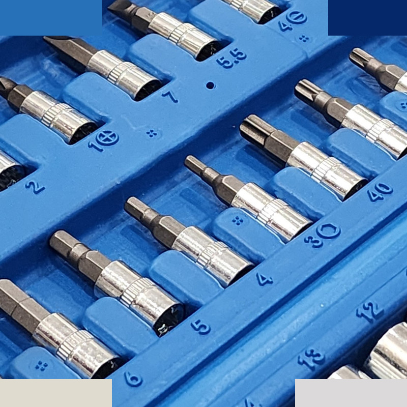 جعبه آچار بکس اوکی کد X46BLUE مجموعه 46 عددی جعبه آچار بکس اوکی کد X46BLUE مجموعه 46 عددی