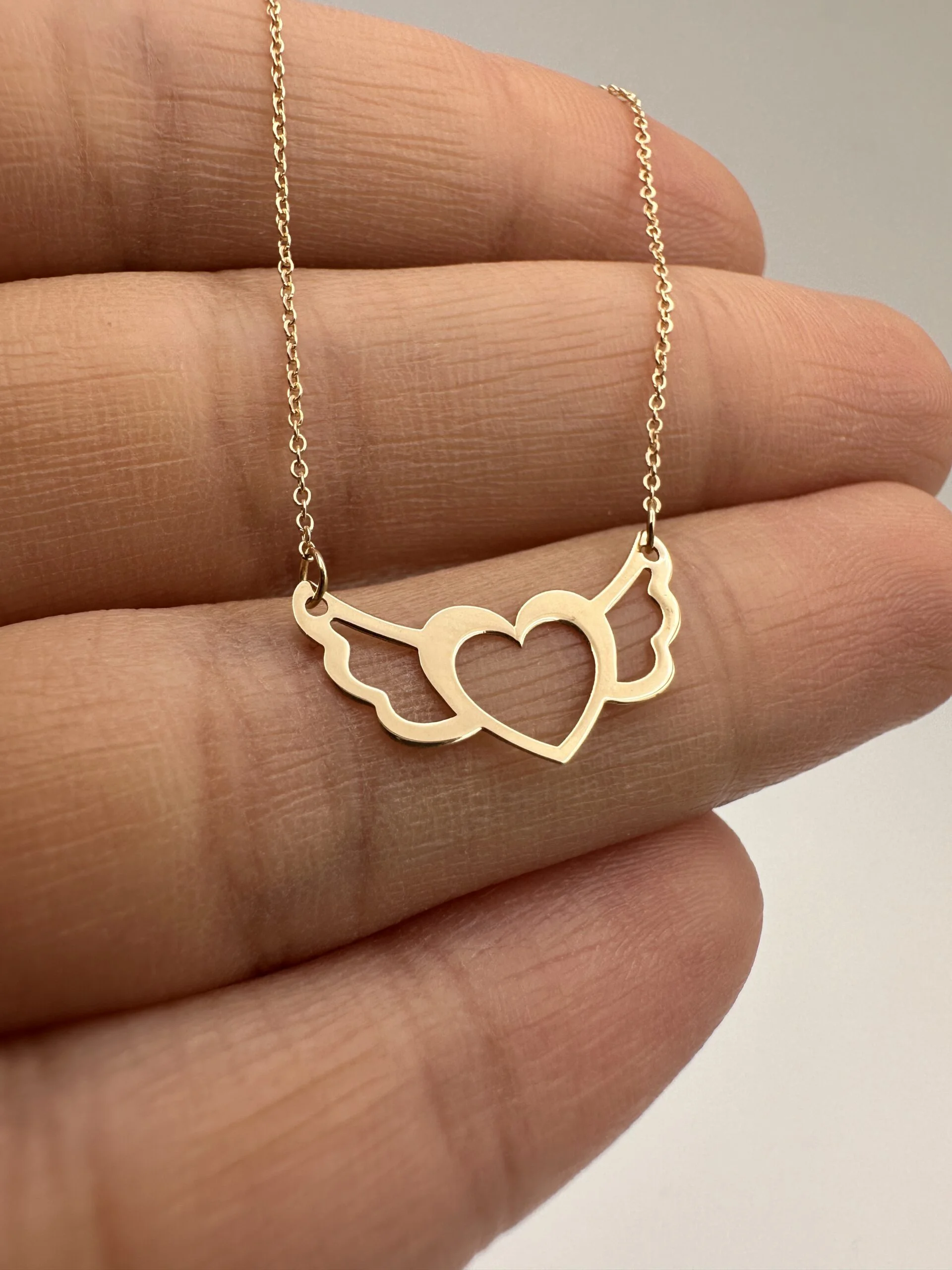 گردنبند طلا  18عیار اپال گلد مدل قلب بال فرشته