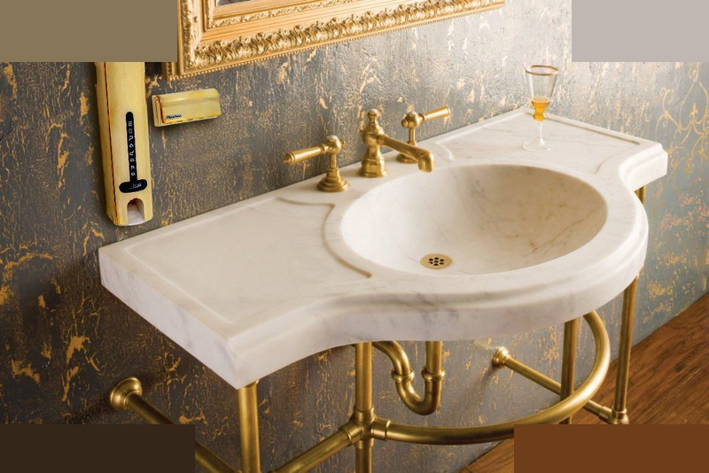 دستگاه خمیردندان اسپادانا کد 02 به همراه جا مسواکی دستگاه خمیردندان اسپادانا کد 02 به همراه جا مسواکی