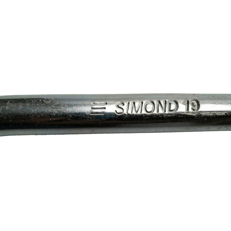 آچار چرخ سیمند کد 119 سایز 19 میلی متر آچار چرخ سیمند کد 119 سایز 19 میلی متر