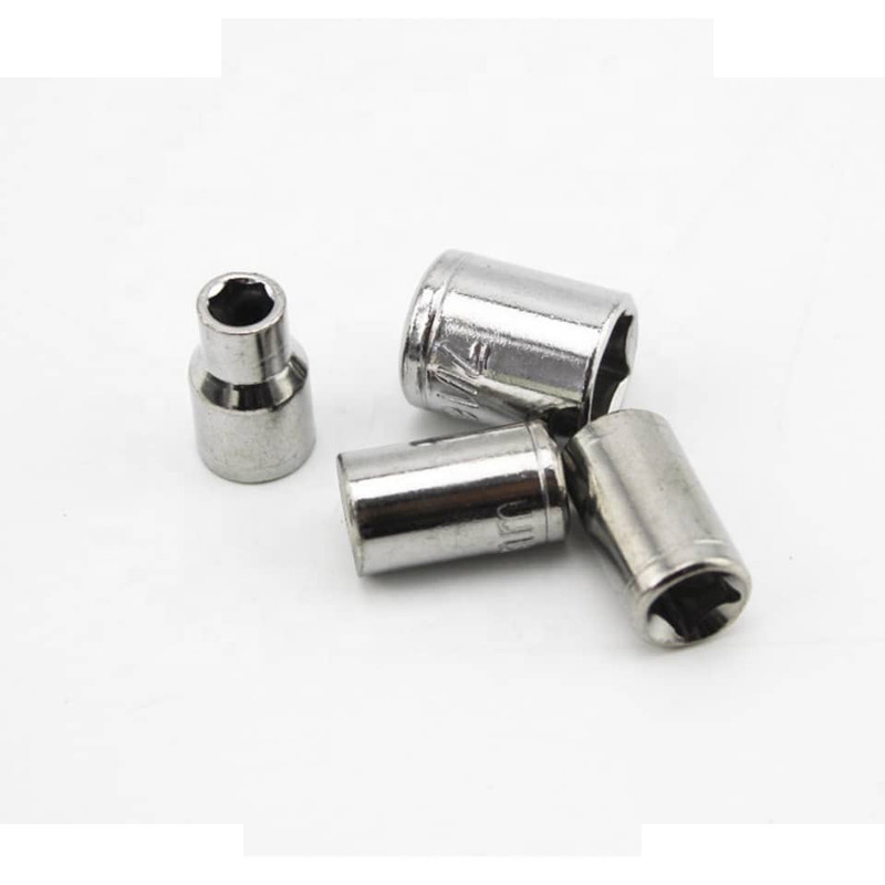 مجموعه 40 عددی آچار بکس و دسته آچار آیوا مدل Aiwa-40 مجموعه 40 عددی آچار بکس و دسته آچار آیوا مدل Aiwa-40