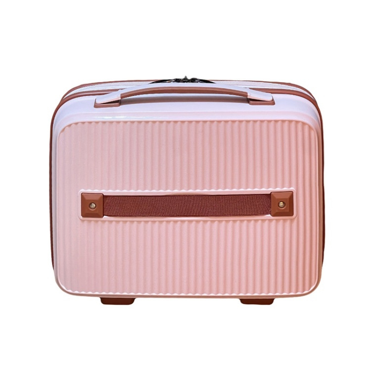 چمدان مدل چمدان آرایشی تیتان پلورا مدل Tp6565 S Go Experience