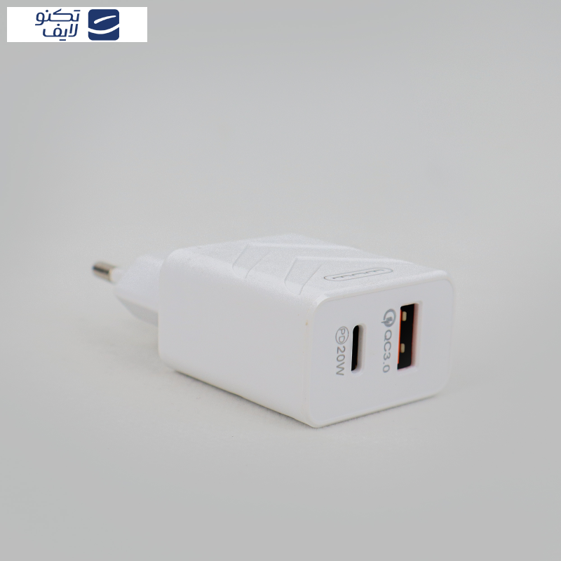 شارژر دیواری 5وات مدل C135 شارژر دیواری 5وات مدل C135