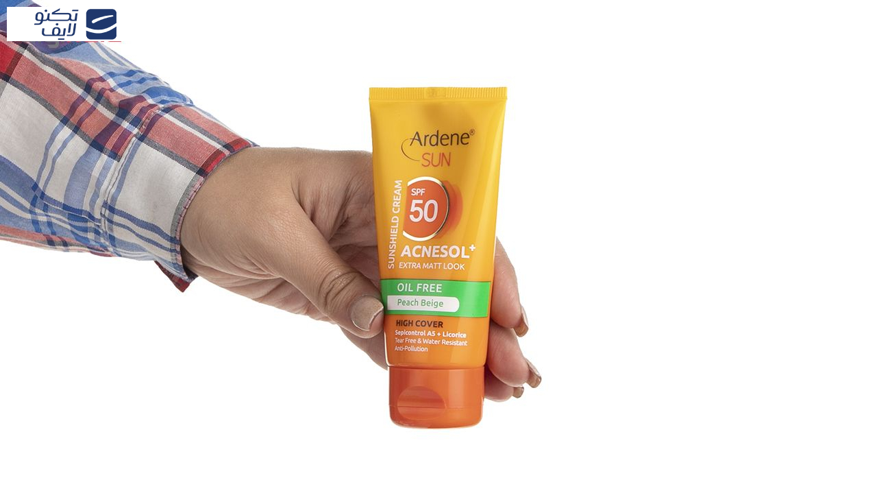 کرم ضد آفتاب آردن سان مدل Peach Beige وزن 50 گرم کرم ضد آفتاب آردن سان مدل Peach Beige وزن 50 گرم