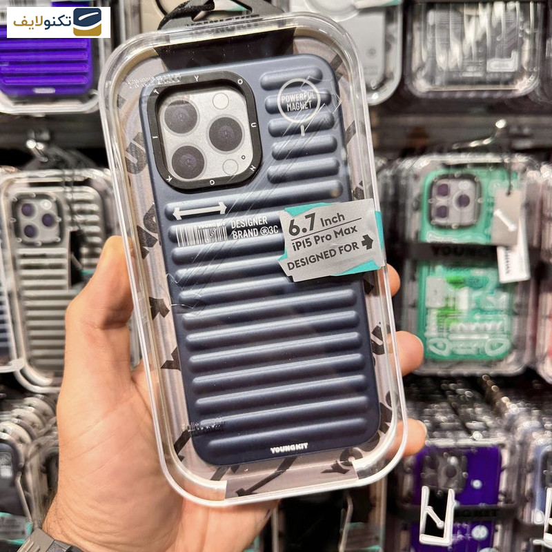 کاور یانگ کیت مدل پافر تیتانیوم مناسب برای گوشی موبایل اپل Apple iphone 15promax کاور یانگ کیت مدل پافر تیتانیوم مناسب برای گوشی موبایل اپل Apple iphone 15promax