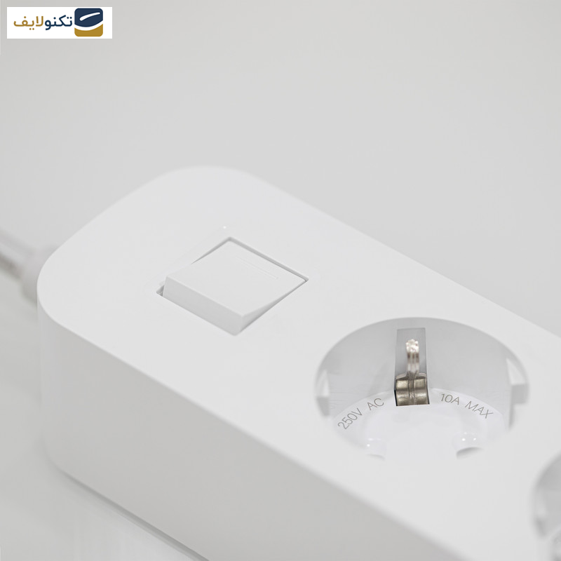 چندراهی برق هادرون مدل P343 مجهز به شارژر 30 وات چندراهی برق هادرون مدل P343 مجهز به شارژر 30 وات