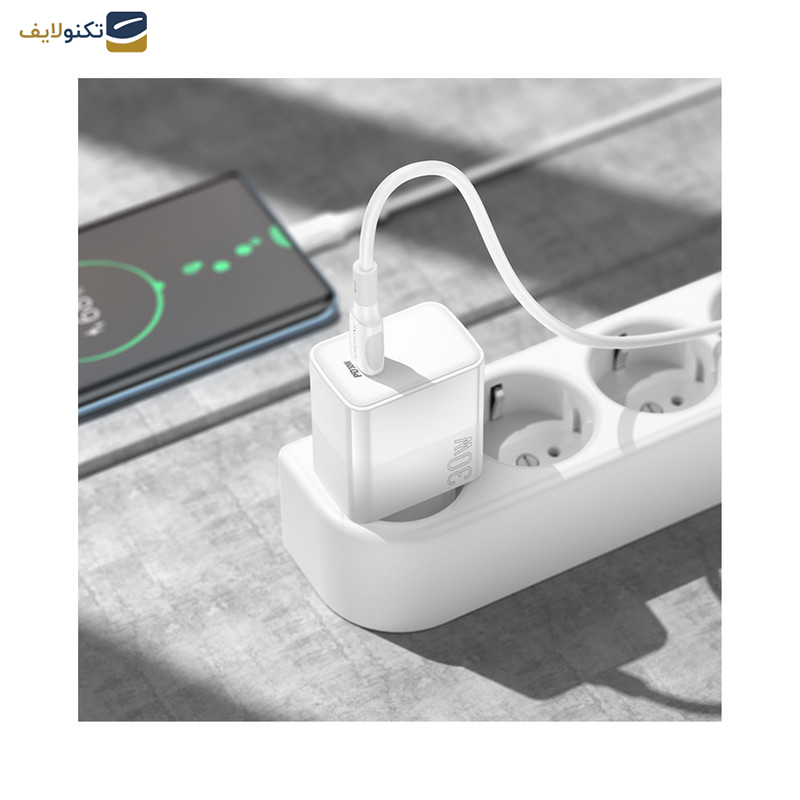 شارژر دیواری 30 وات بروفون مدل BA77A USB PD  شارژر دیواری 30 وات بروفون مدل BA77A USB PD