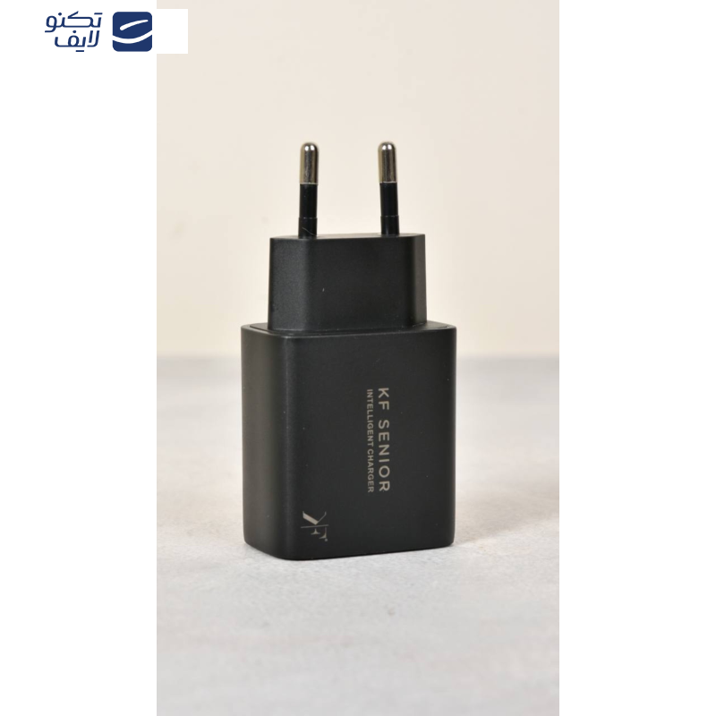 شارژر دیواری 20وات کی اف-سنیور مدل TH-120 شارژر دیواری 20وات کی اف-سنیور مدل TH-120