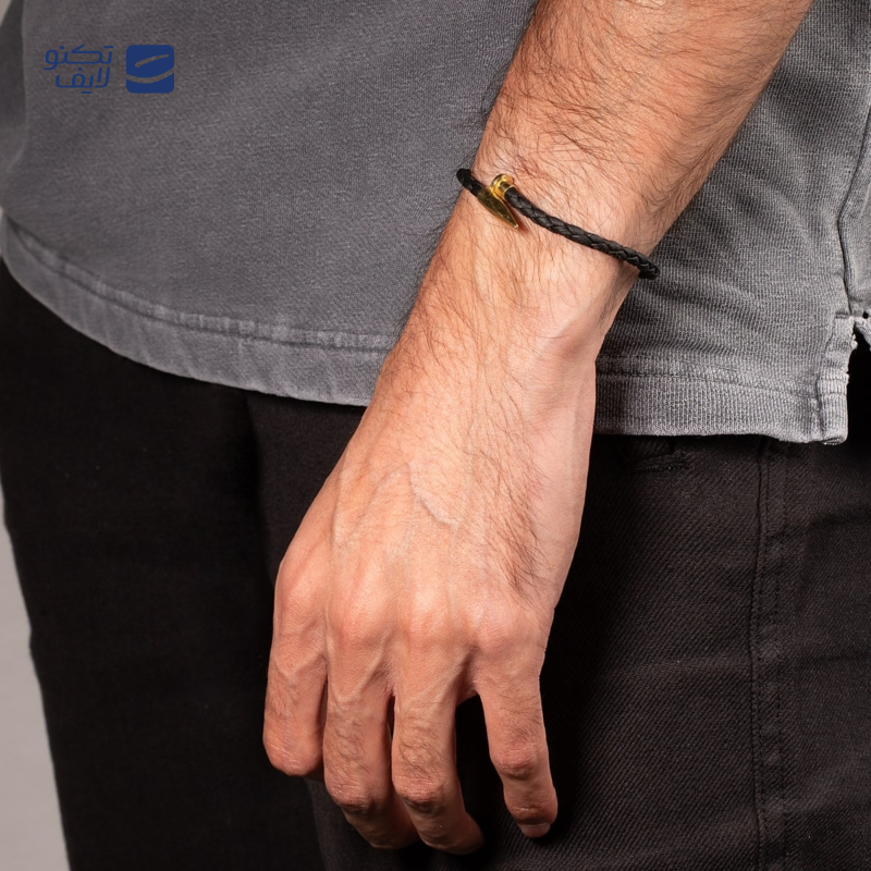 gallery-دستبند طلا با چرم طرح فروهر copy.png gallery-دستبند طلا با چرم طرح فروهر copy.png